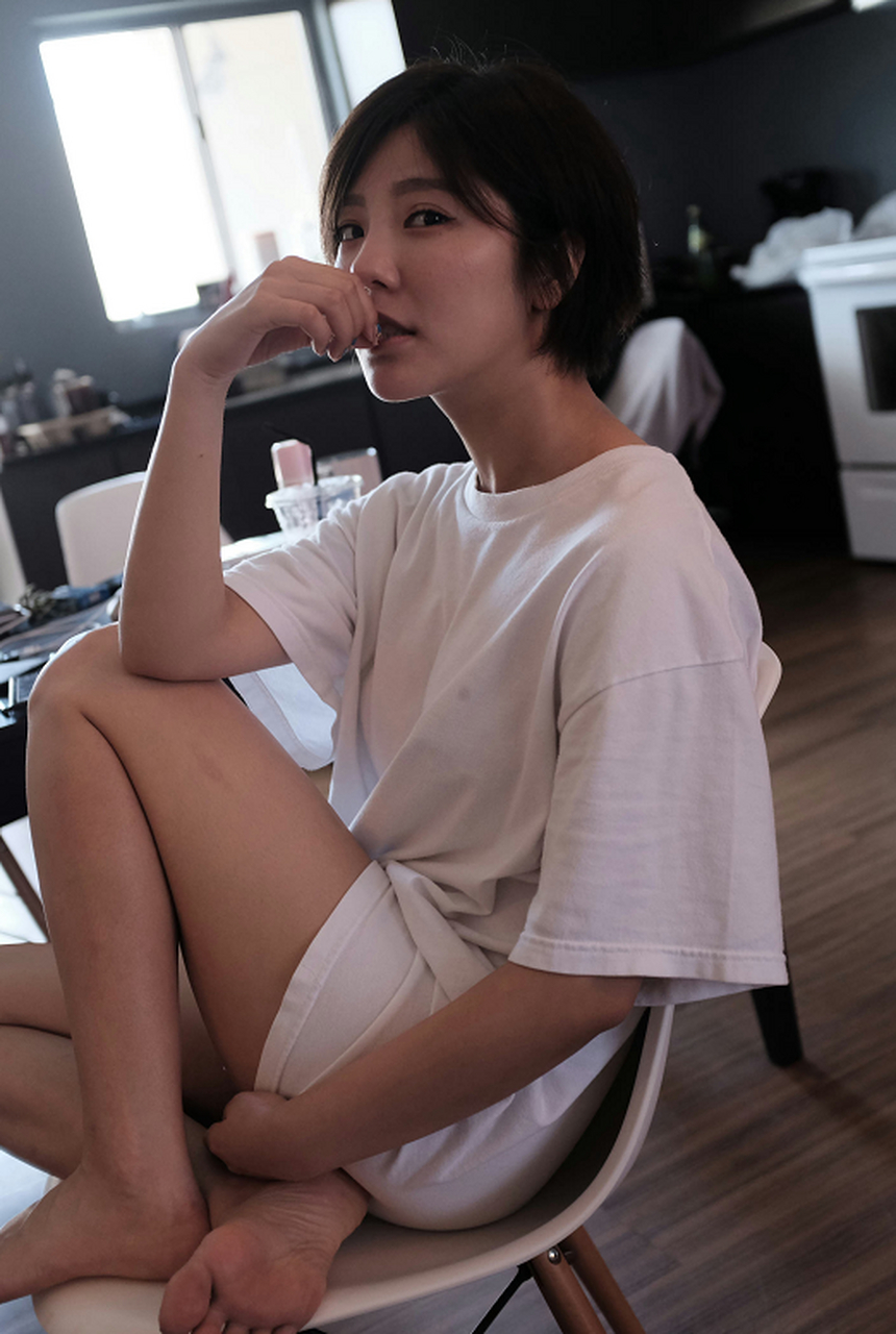 短发赵奕欢