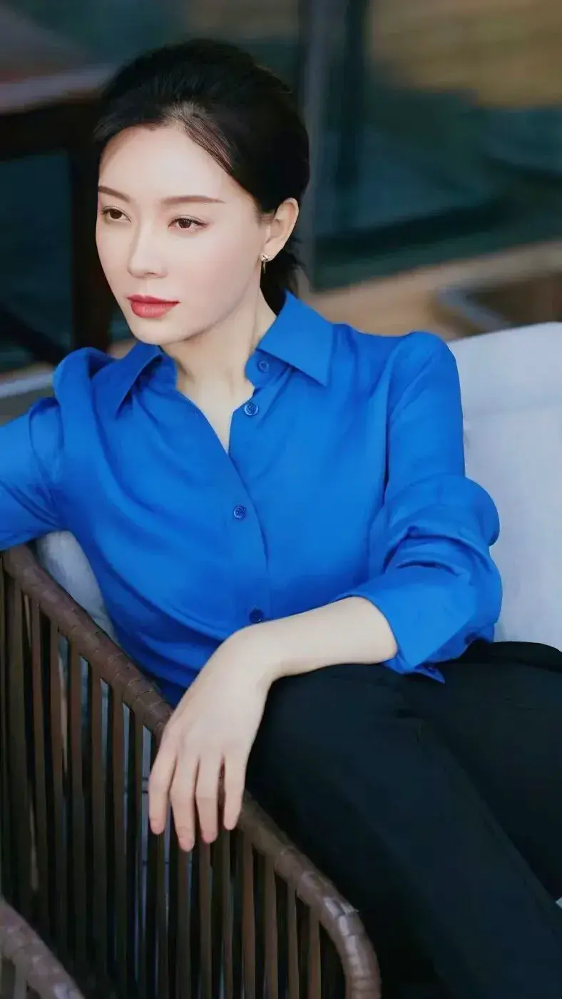 美女系列壁纸第303期-陈数