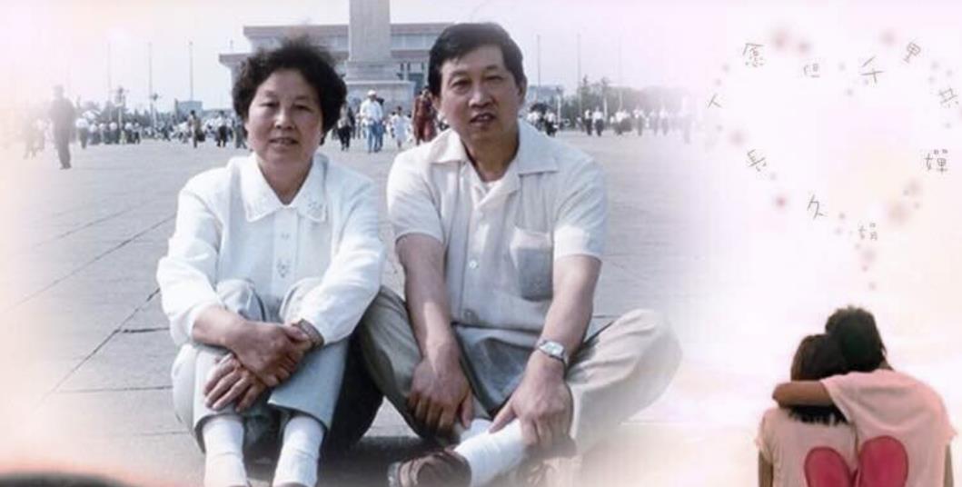 饰演"尔康"的周杰发文悼念过世母亲