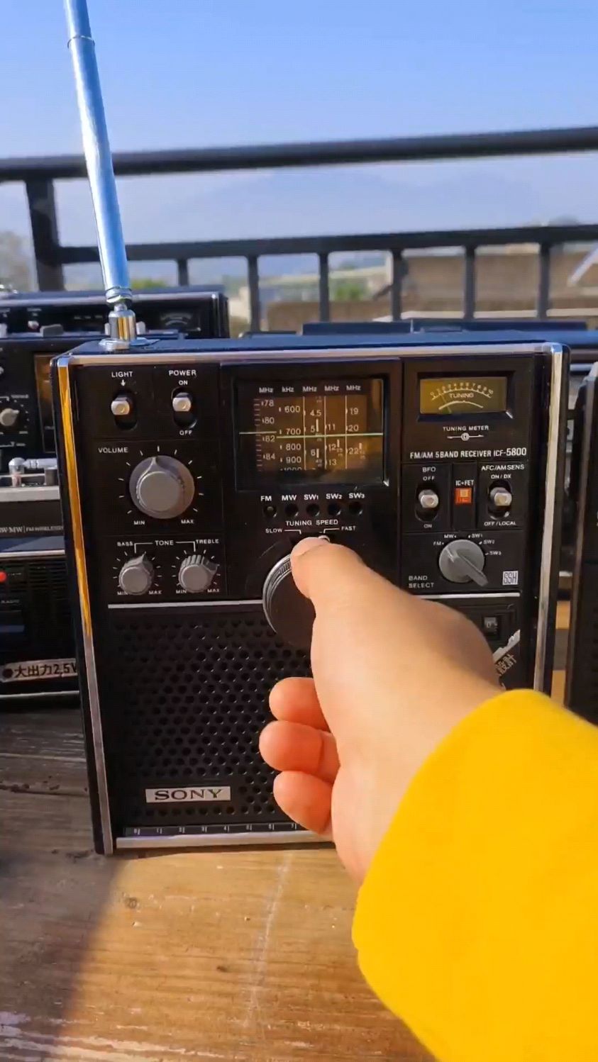 日本索尼原装icf-5800全波段收音机