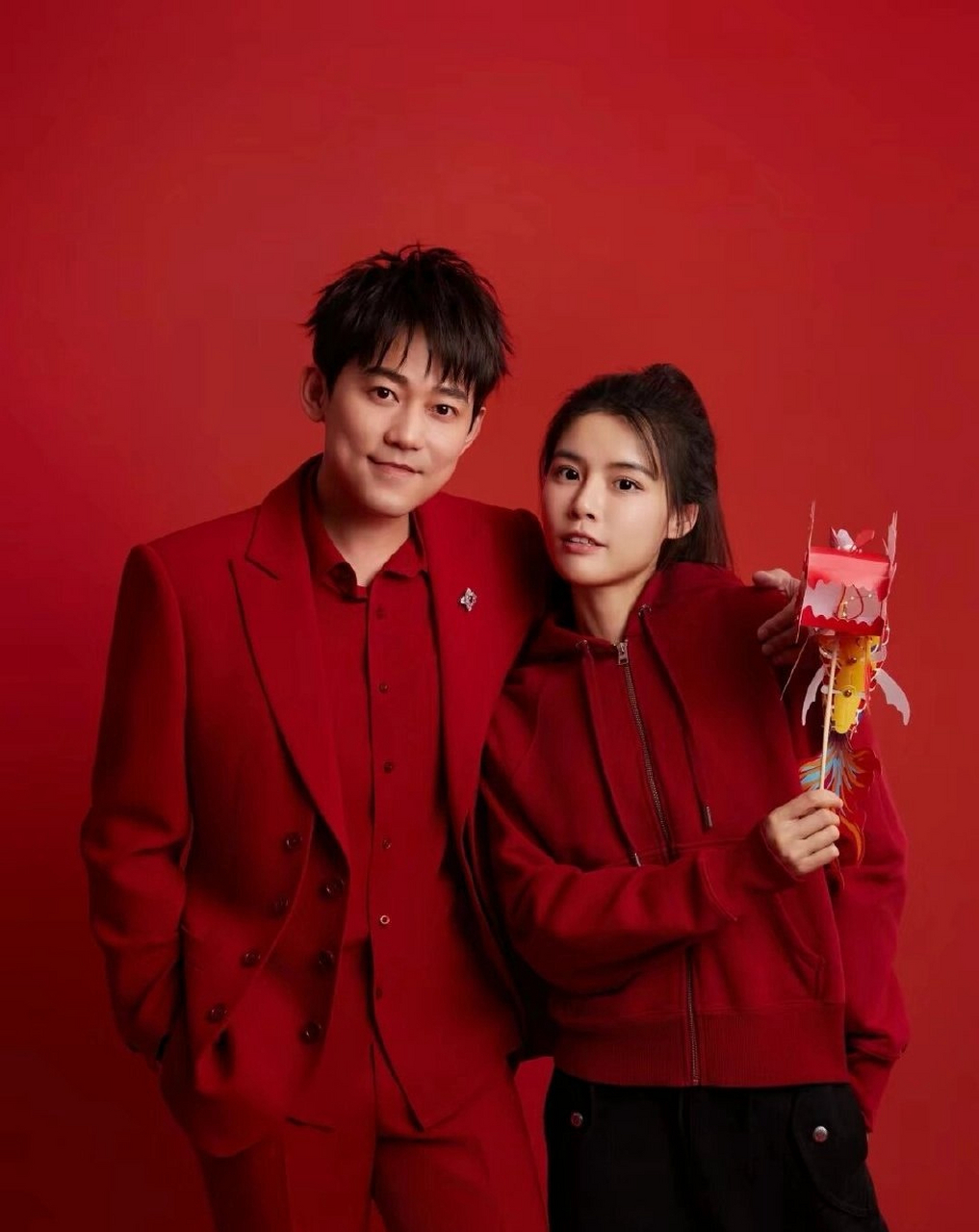 苏醒妻子廖语辰漂亮知性,相差12岁