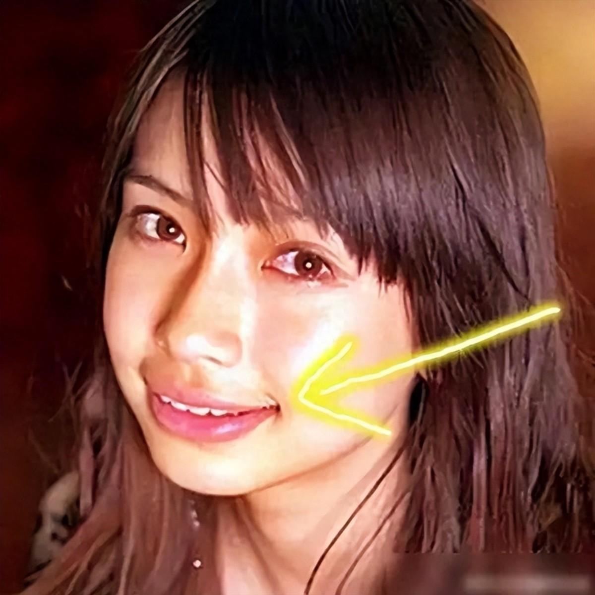 回顾看到当红艺人判若两人旧照才明白资本造星的力度有多强