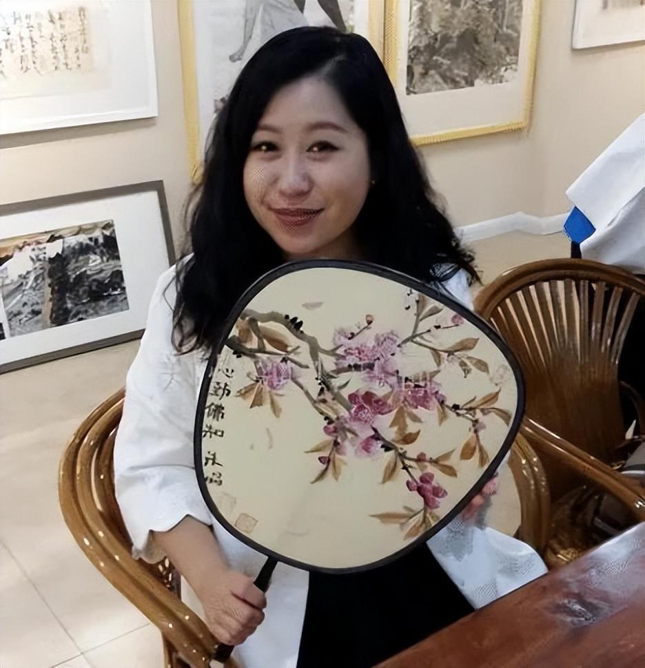 任鲁豫娶身价过亿富家小姐朱晶45岁再当爹父亲是永远的遗憾