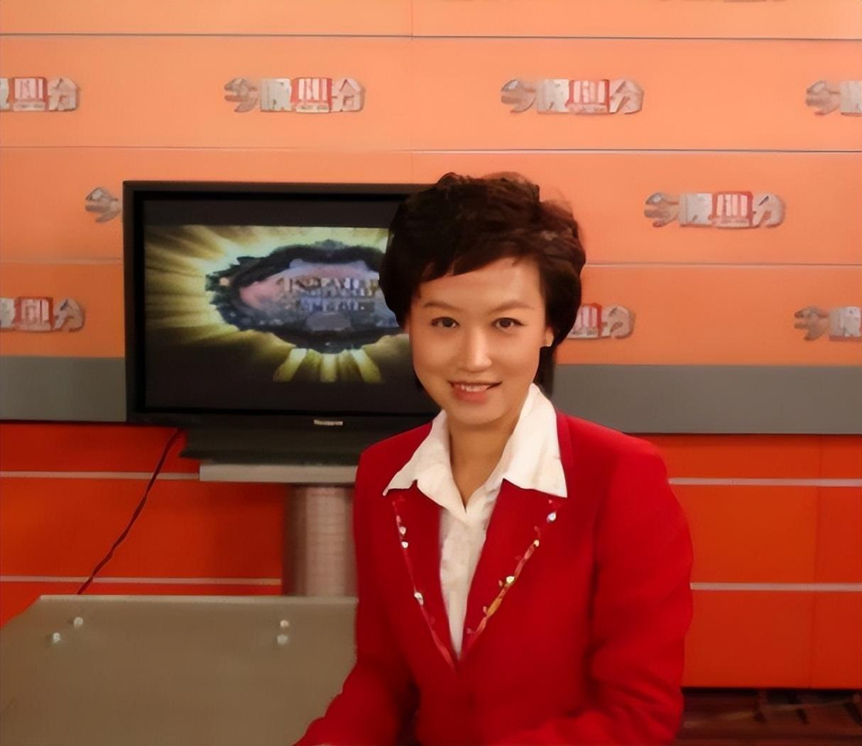 著名主持人魏笑新婚24小时离世丈夫至今未娶父亲仍在怀念她