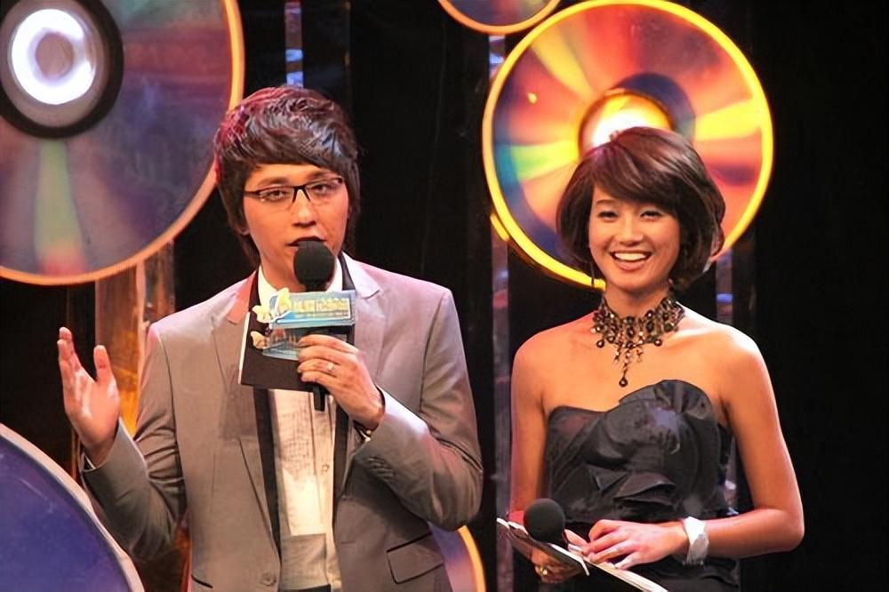 华少:将朱丹介绍给自己爸爸