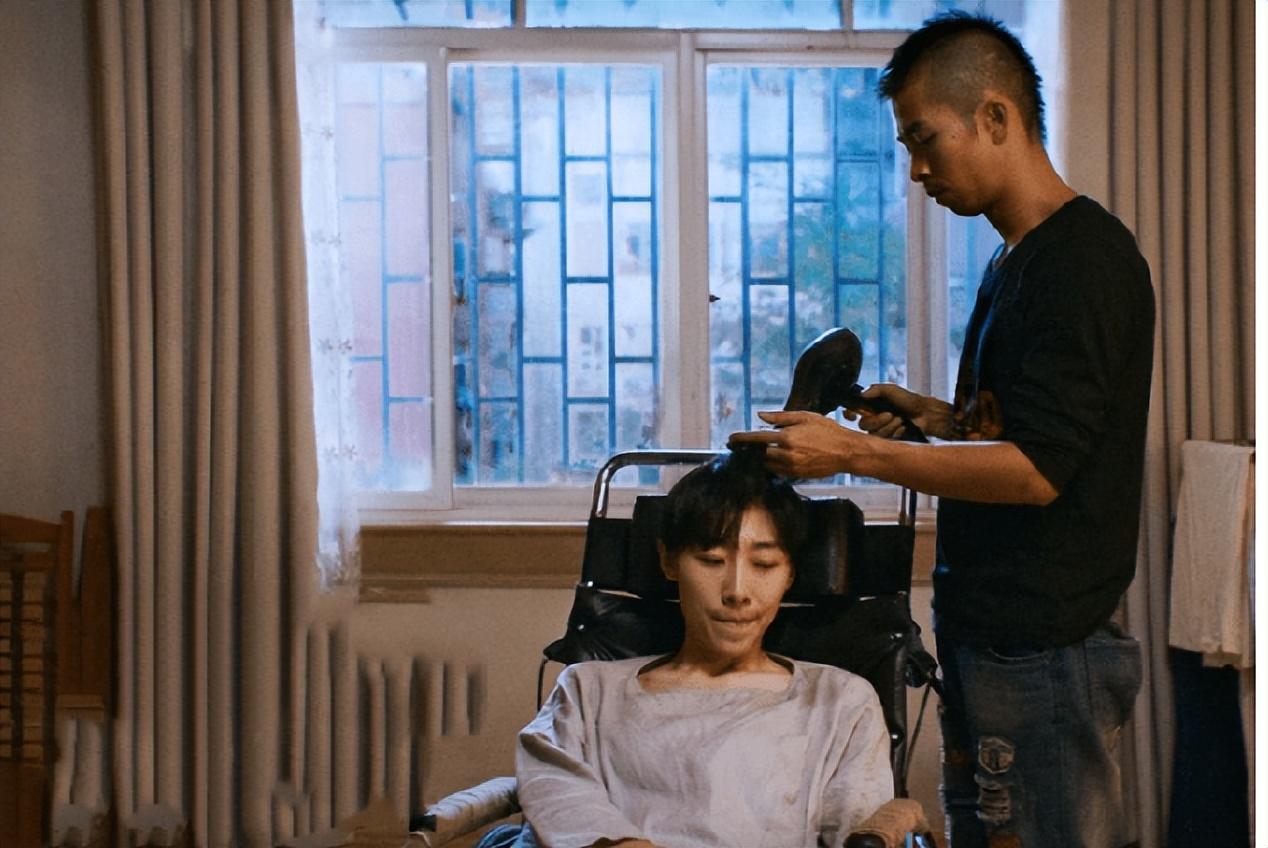 第一首 任素汐《胡广生》