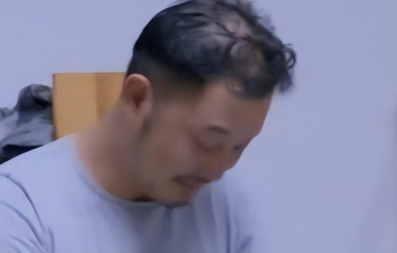 回顾脸部塌方发腮油腻这些颜值暴跌的男神你还能认出谁