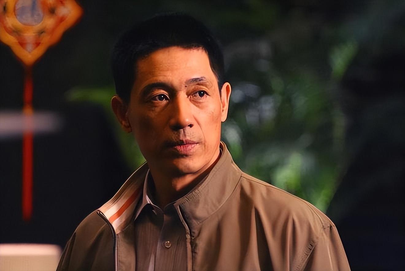 演员石凉我这辈子最正确的决定就是与丛珊离婚娶圈外人为妻