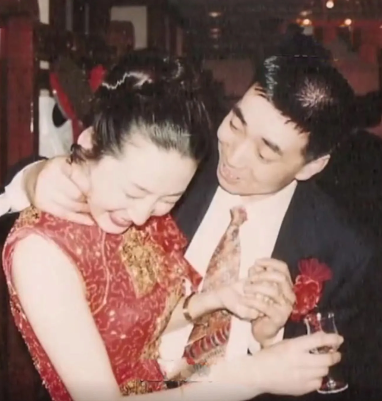 范明娶大6岁二婚女当老婆对继子视如己出今继子成国家骄傲