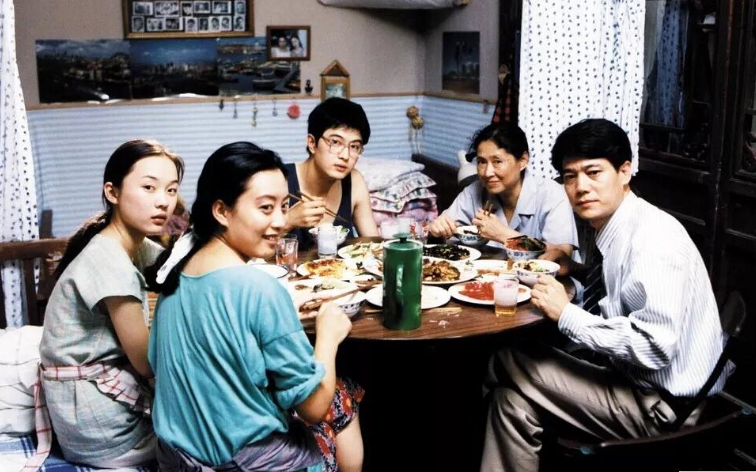 回顾贫嘴张大民主角隐退无人知男配红透半边天