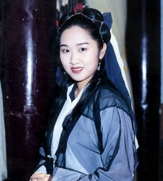 回顾94版《倚天屠龙记》演员境况,赵敏垂垂老矣,小无忌已成网红