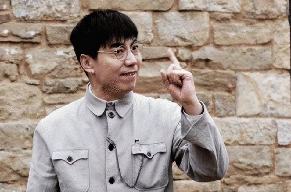随着电视剧的热播,剧中的一些人物也受到了大家的关注.