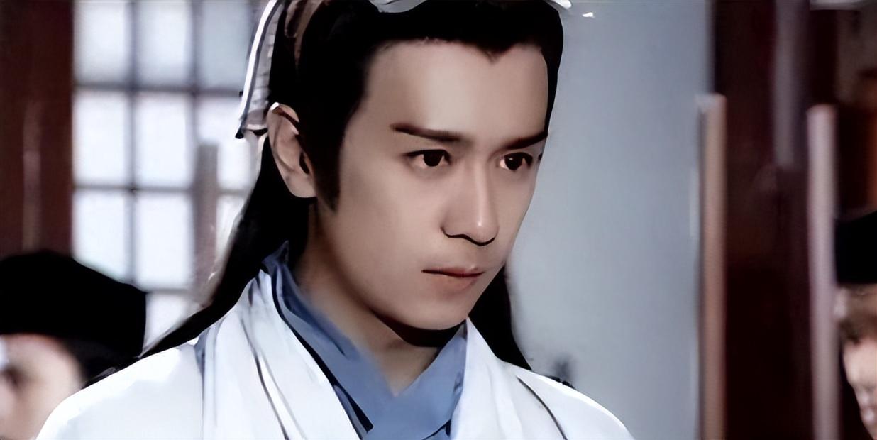 回顾脸部塌方发腮油腻这些颜值暴跌的男神你还能认出谁