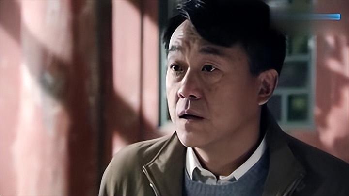 演员何冰结婚几十年0绯闻竟然是因为他的妻子