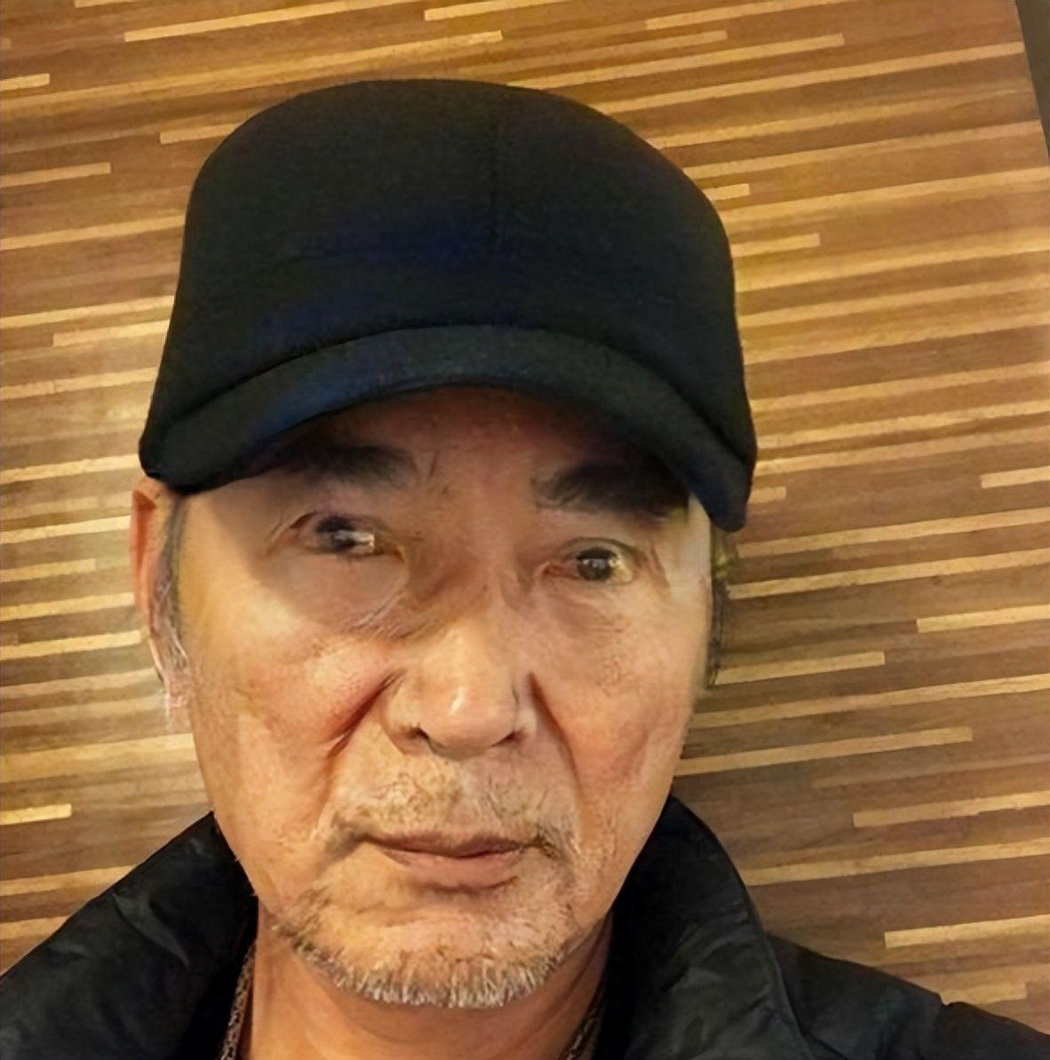 回顾脸部塌方发腮油腻这些颜值暴跌的男神你还能认出谁