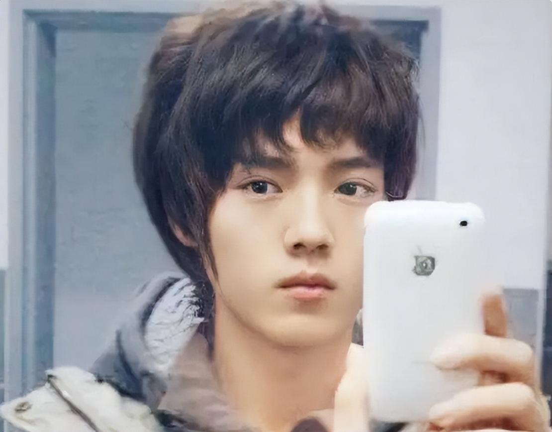 才明白为何鹿晗和关晓彤能挺过七年之痒原来高攀的不是她