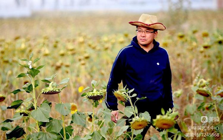 京风齐韵荟曹州一一齐辛民艺术中心师生作品菏泽展