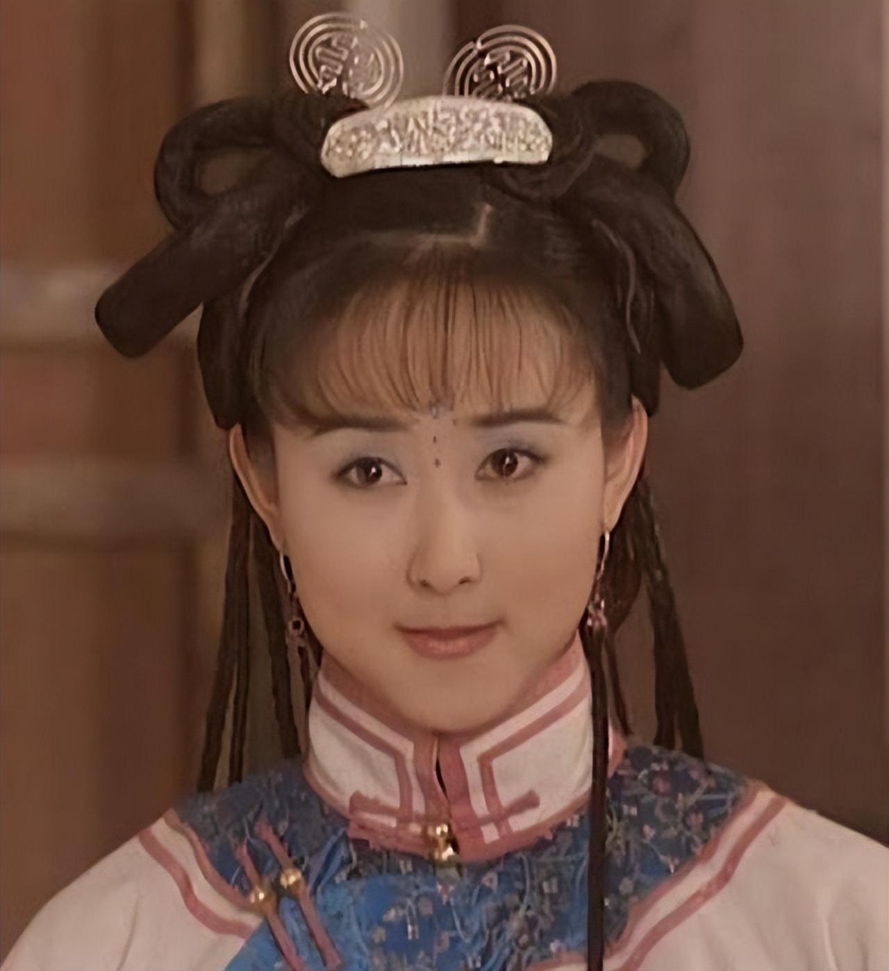 回顾胡静嫁入马来西亚豪门丈夫为了不和她分房睡摘除扁桃体