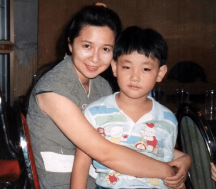 回顾小龙人宝宝已婚陈嘉男变化太大4位演员已世