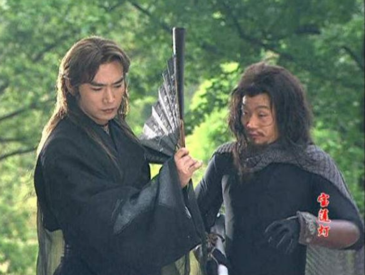 之后,陈创的资源依旧堪忧,只能跟在几位老搭档焦恩俊,舒畅等人身后