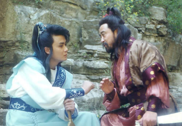 回顾:《白眉大侠》大反派成一线大腕,女主角遗憾离世