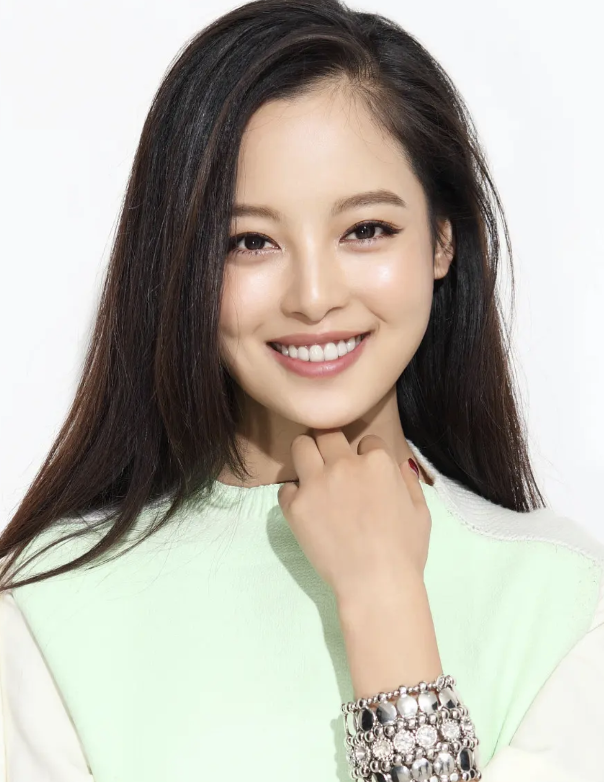 2005年,辛芷蕾正在上大学,为了补贴家用,她经常在外兼职.