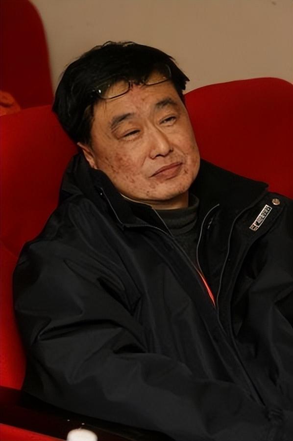 都说虎毒不食子可作为倪萍儿子的亲生父亲王文澜的心却冷酷到了极点