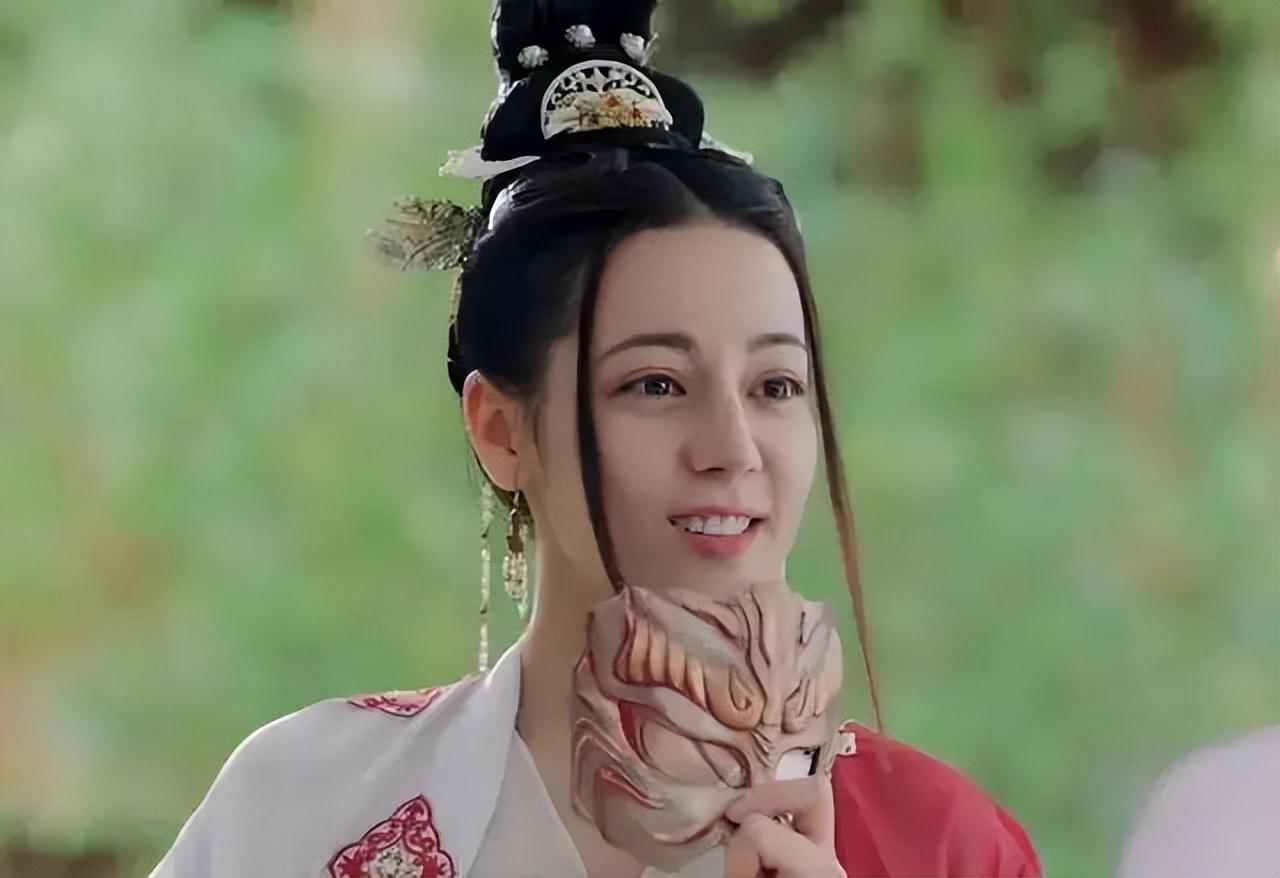迪丽热巴