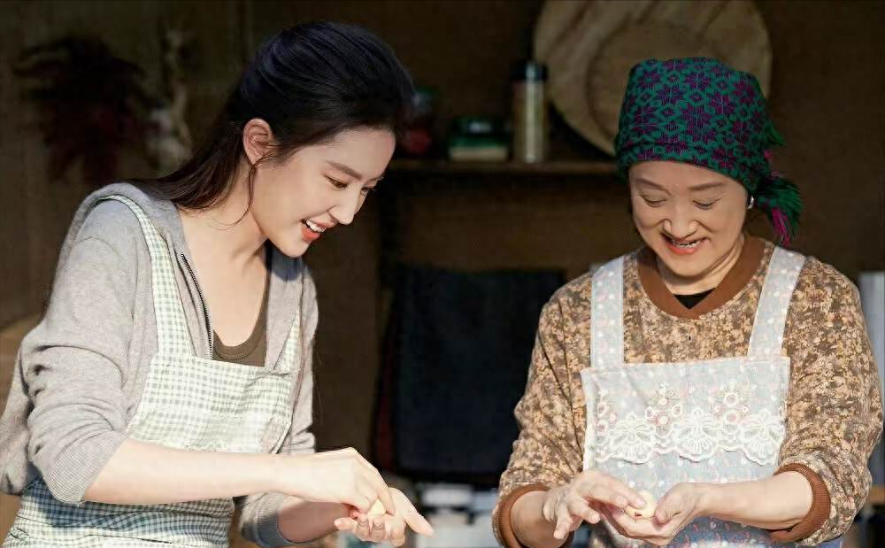 回顾跨龄撞脸的5对明星变老后我就成了你本人看到都愣三秒