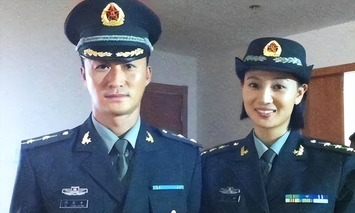 侯梦莎搭档吴京爆火这辈子最正确的决定就是嫁给同行丈夫