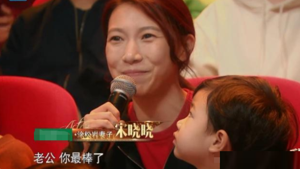 杨吉光(周猛饰)豪哥的小弟,出手毒辣,最有胆识,敢于和豪哥叫板,嘴上动