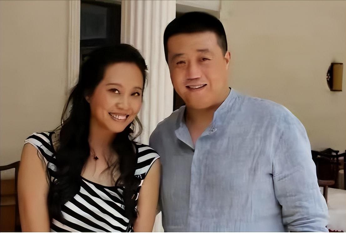 她曾5上春晚和潘长江范伟一同搭档丈夫去世后无奈淡出舞台