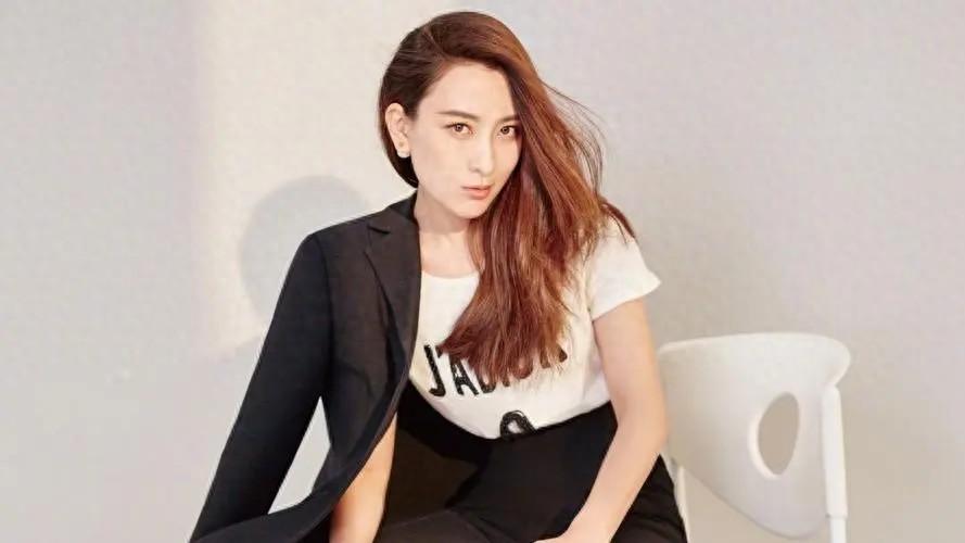 四千年美女的演技困境妆容半永久演技被碾压