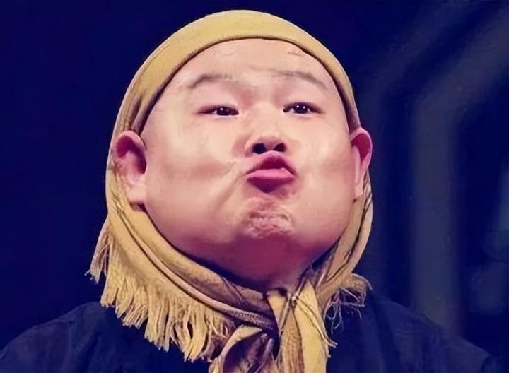 上一曲岳云鹏还有些"不认真",甚至为了搞笑而演唱歌曲的嫌疑.