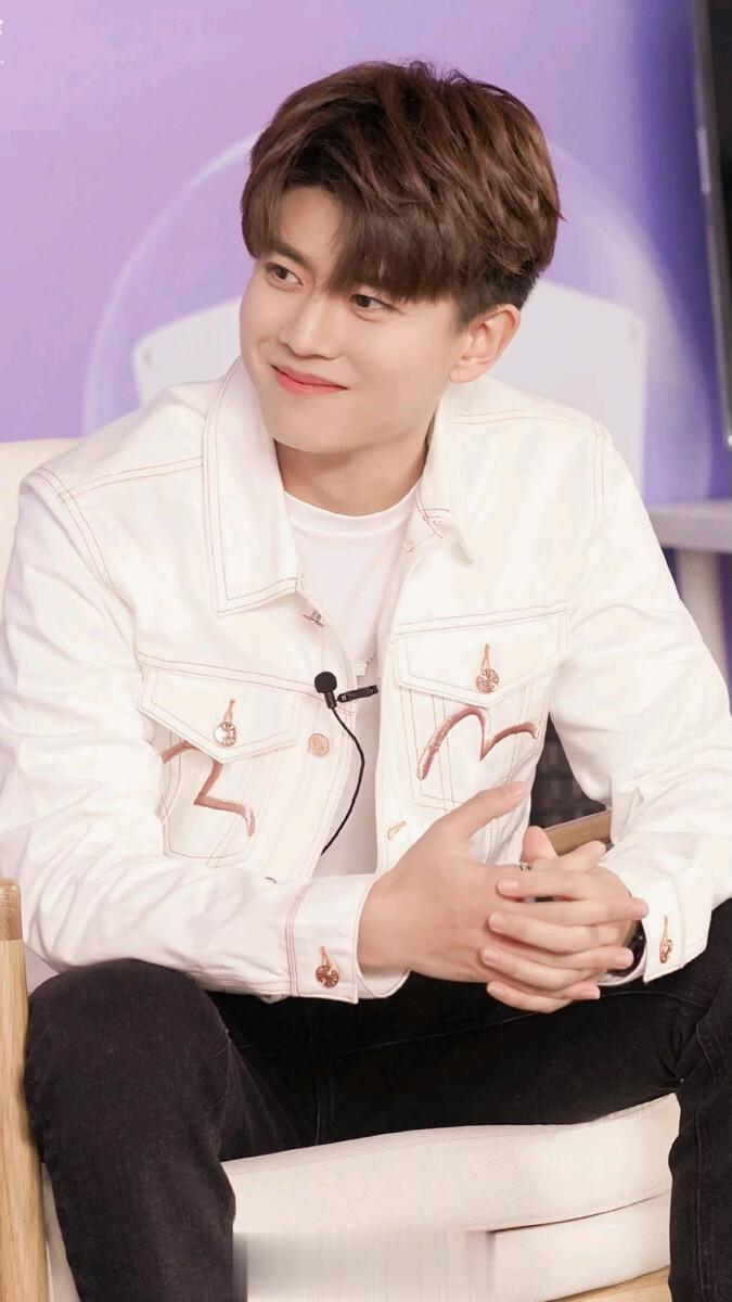 实力派偶像任嘉伦与他的女神们一段不可磨灭的荧幕传奇