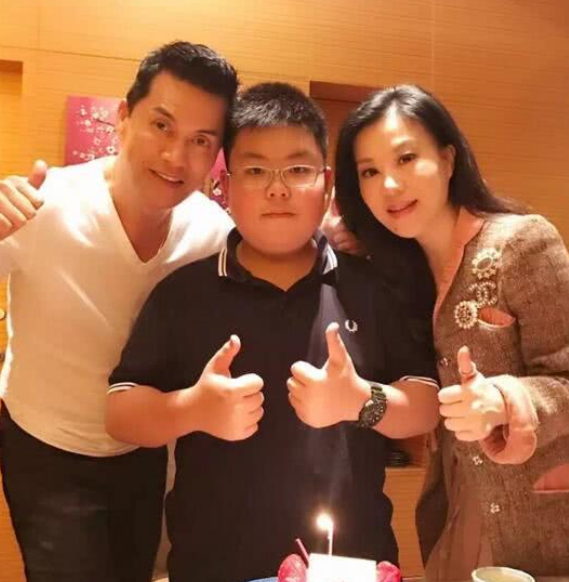 回顾上海滩有人娶富婆有人离婚当尼姑大半演员已逝