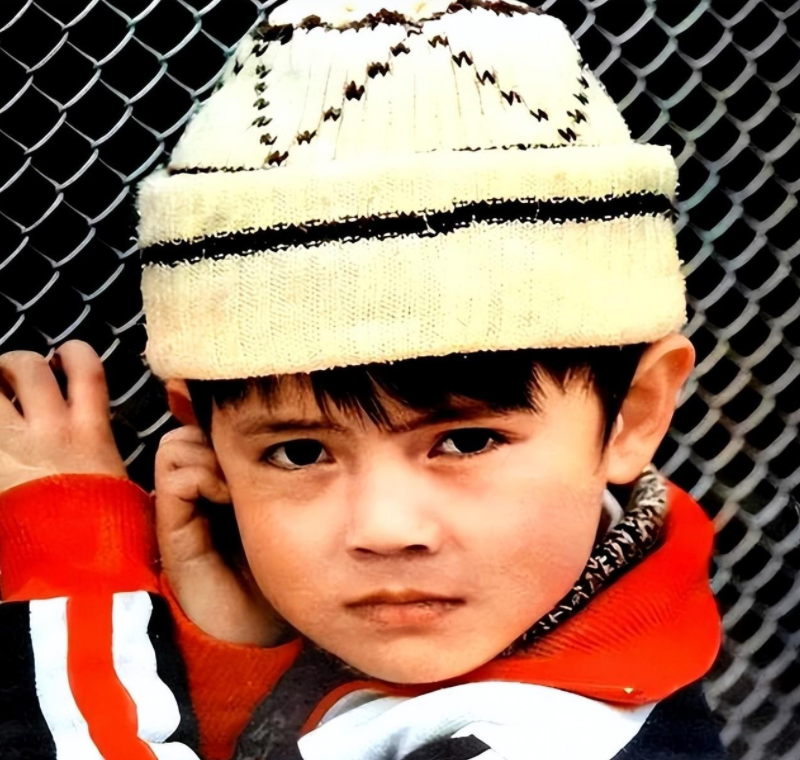 童星方超2岁成名18岁时因长得太矮没学可上47岁仍单身