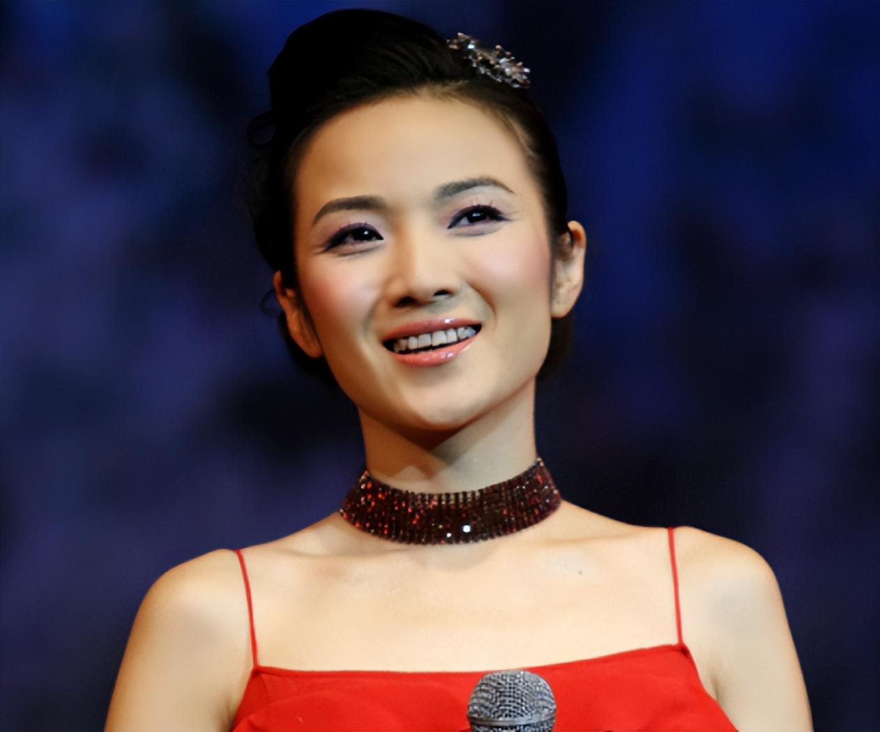 管彤与韩红传绯闻41岁结婚42岁高龄生子现在过得怎样了