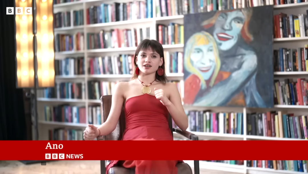 原来,她们是被家人"买回来"的孩子.