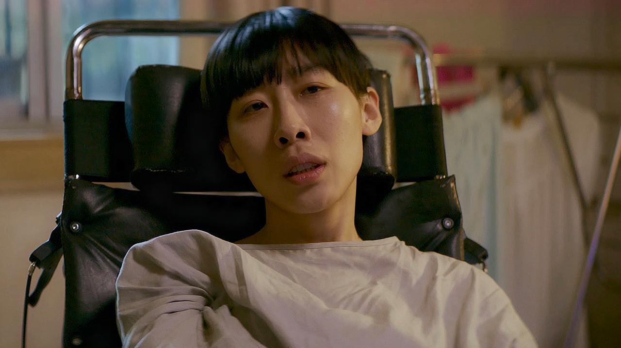 被说长了一张驴脸的任素汐