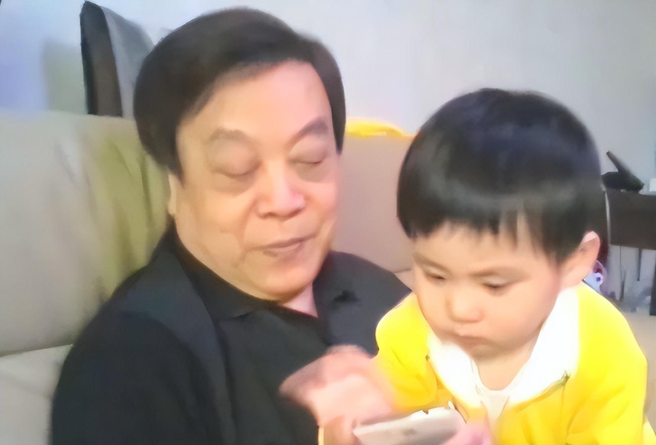 赵忠祥病逝4年再看遗孀张美珠的选择才知道夫妻俩有多明智