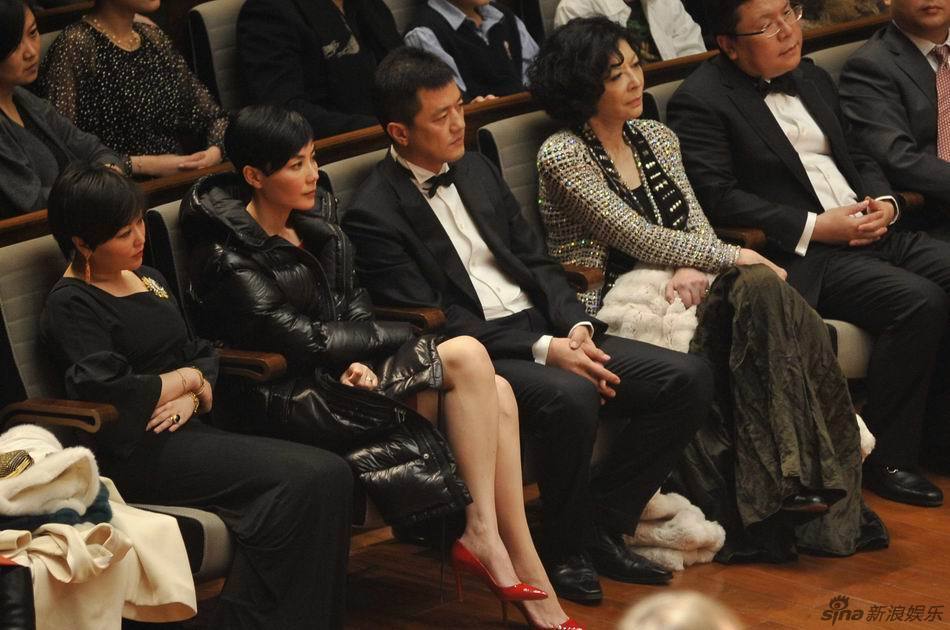 李敖王菲之所以高冷因为她肚子里没墨水本质是一个愚妇
