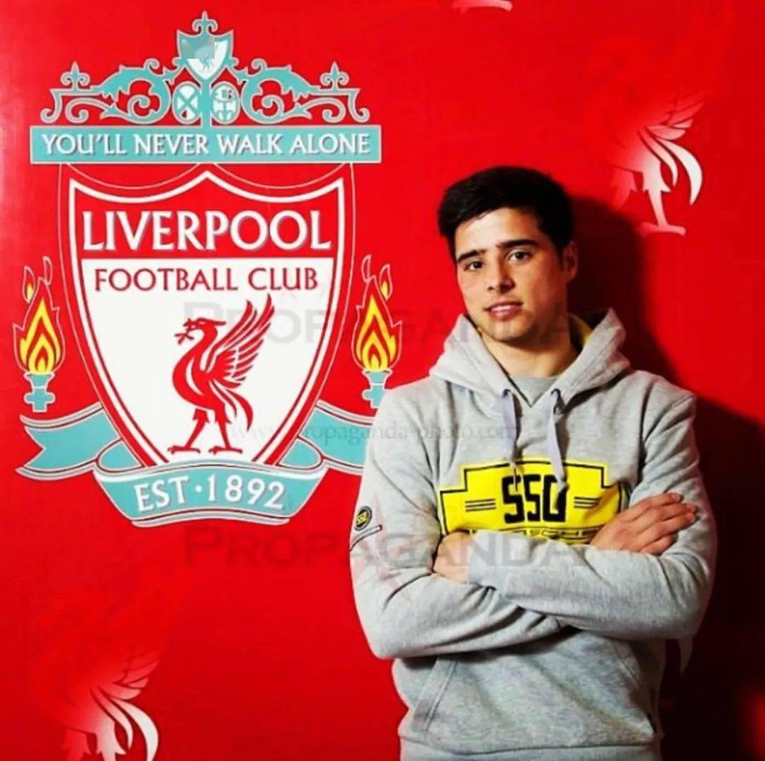 申花大脑特谢拉的进球太残暴了 不愧是当年在利物浦上过场球星