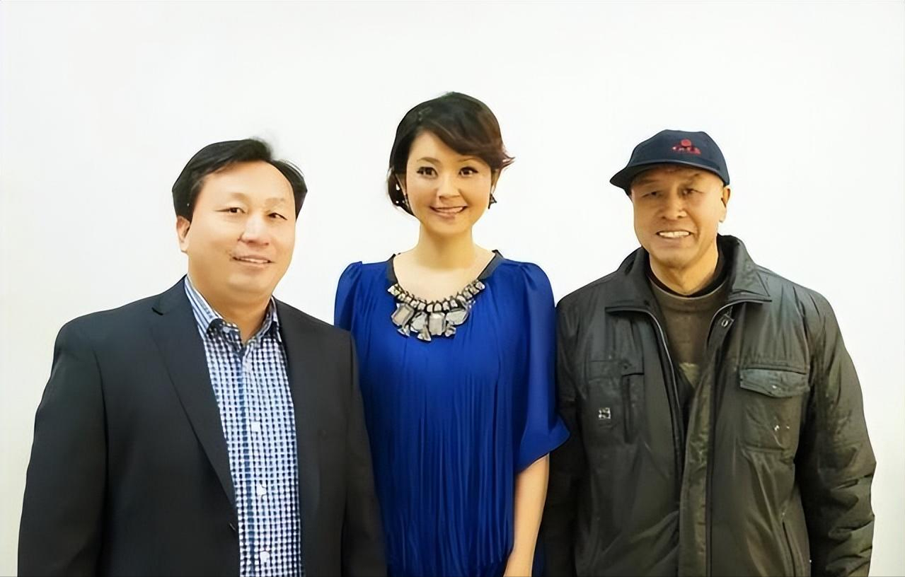 方琼和丈夫杨杨之间有8岁的年龄差,但这并没有影响两人之间的感情.