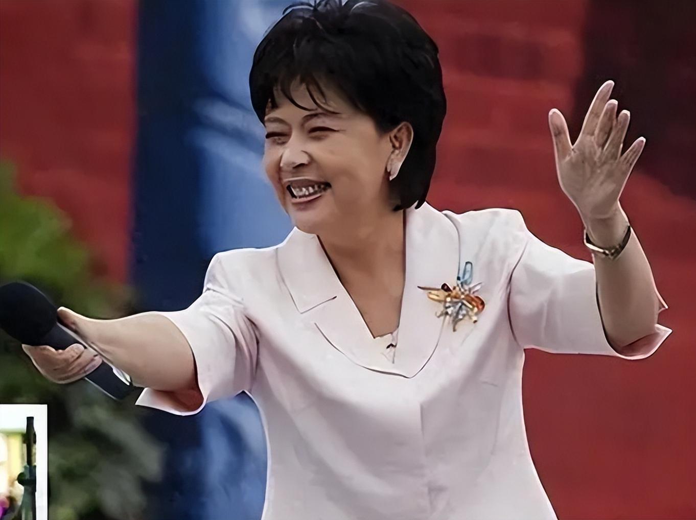 80年代最红主持人刘璐晚年患上精神疾病如今70岁的她过得怎样