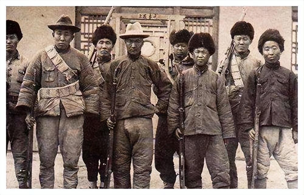 杀了5名师级干部震惊中央为何22年后匪首72岁时才现形
