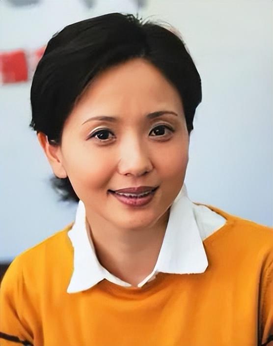 她被誉为江南第一美人入行多年从不接吻戏当红时嫁给初恋