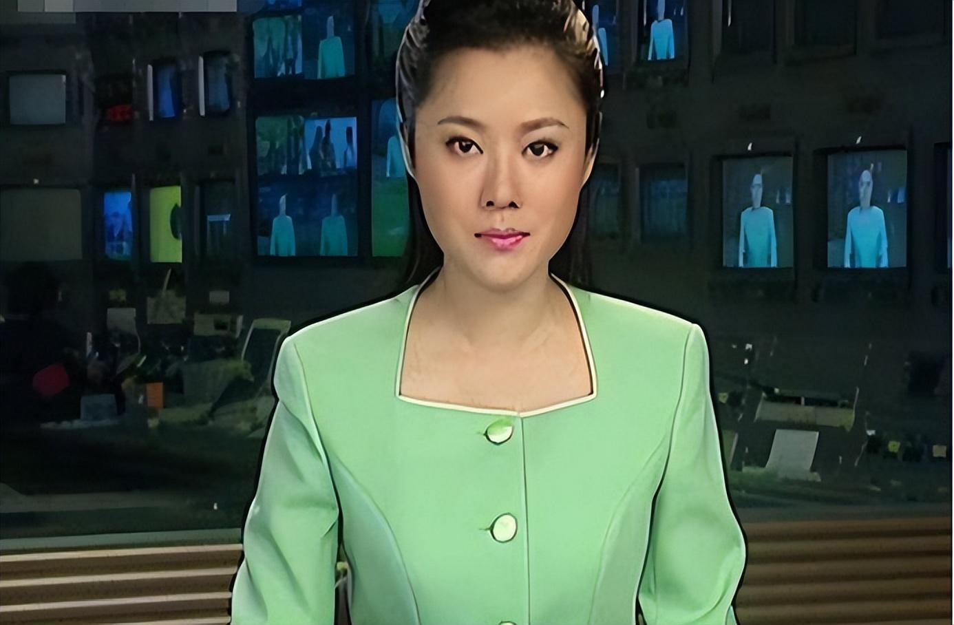 2001年,紫凝开始在央视工作,作为一名初入职场的年轻人,她有很多不