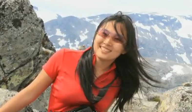 躺在病床上的日子,除了化疗外,于娟就在想这个问题:"为什么是我得乳腺