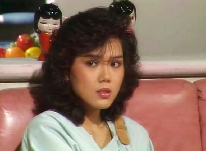 回顾红极一时消失的9位新加坡女星:有人破产,有人成亿万富豪